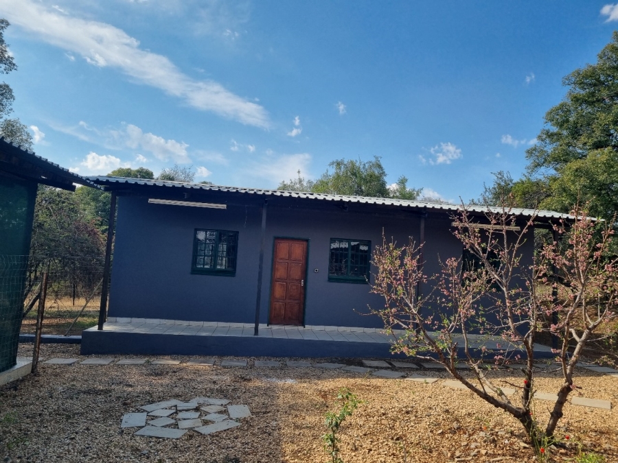 Commercial Property for Sale in Zuurplaat A H North West